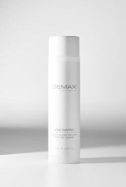 Hydro balance emulsion pore deep cleaning